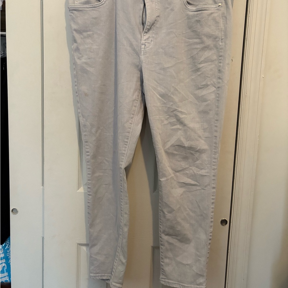 Light Skinny jeans